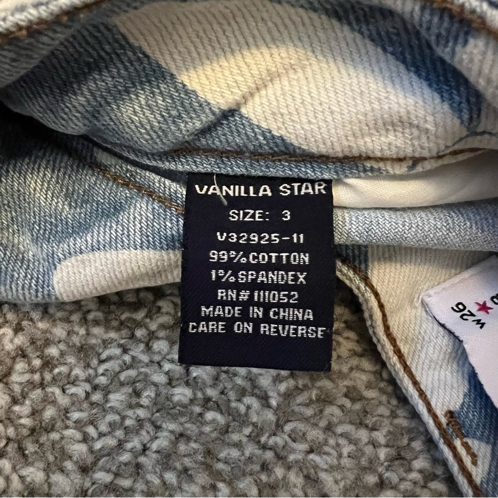 Vanilla Star Daisy Jean Shorts Size 3 - Picture 6 of 10